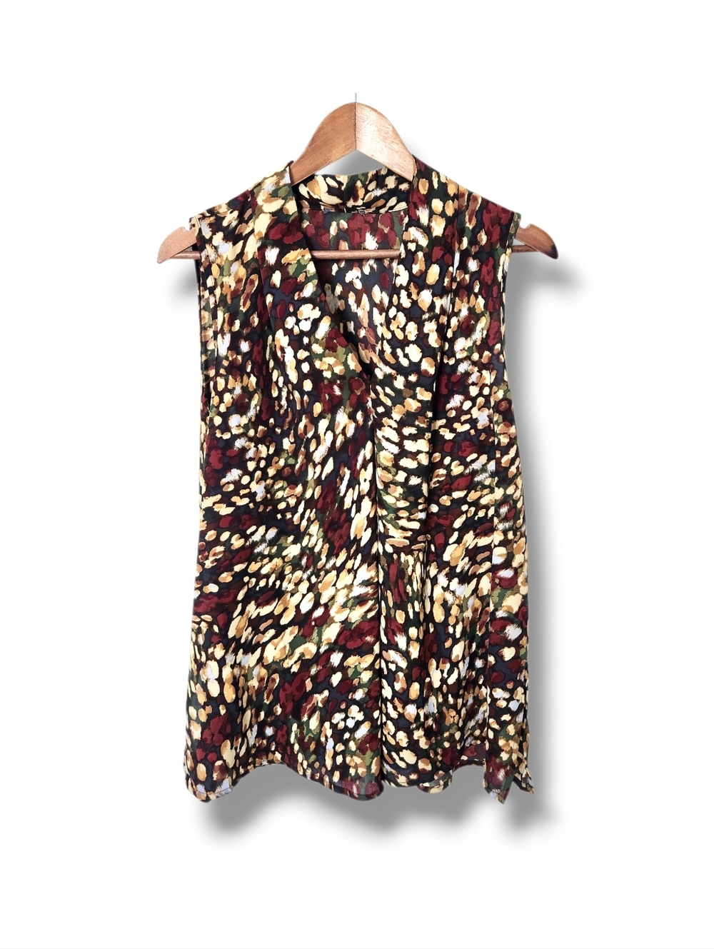 Kasper Multicolor Abstract Print Sleeveless V-Neck Pleated Blouse | 2X
